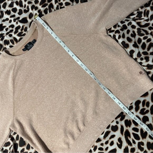 💕Volcom Sweater💕 - Picture 4 of 6